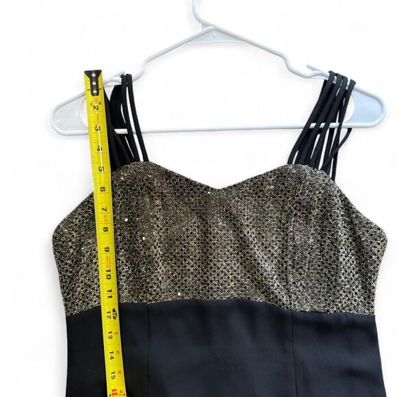 Insane stunning Vintage American Full Length Gown With Gold Sparkly Bodice - Picture 6 of 8